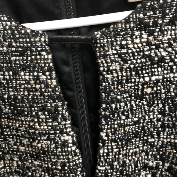 Gorgeous Banana Republic Dress Size 8 - Picture 5 of 6